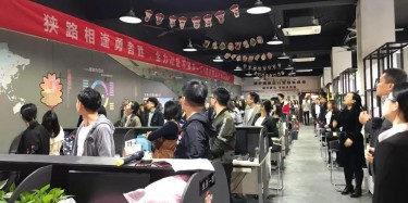 畢加| 你認(rèn)真宣誓的樣子，像極了愛情